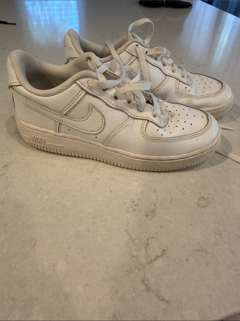 Good used condition Nike Force 1 Low- Size 1Y